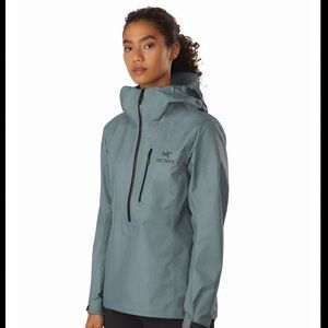 EUC Arc’teryx Alpha SL Anorak Goretex